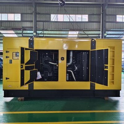 kupować Wysokiej wydajności generator wysokoprężny 200 KVA z ładowarką akumulatora i wyposażeniem do wytwarzania pompy wodnej online manufacture