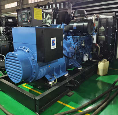 kupować 140KVA Wysokiej jakości generator gazu ziemnego zestaw Lpg generator z silnikiem Yuchai Weichai Cummins SHX Generator Producent Zasilanie Elektrownia online manufacture